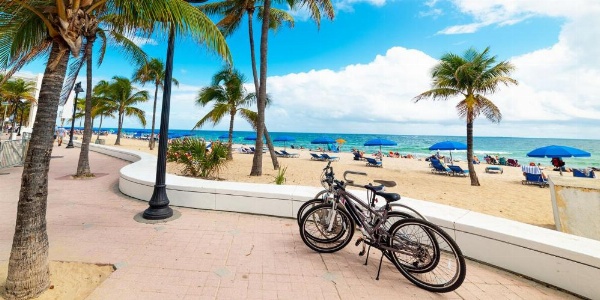 Royal Beach Palace image 17