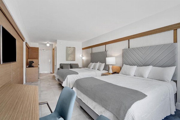 Royal Beach Palace image 6